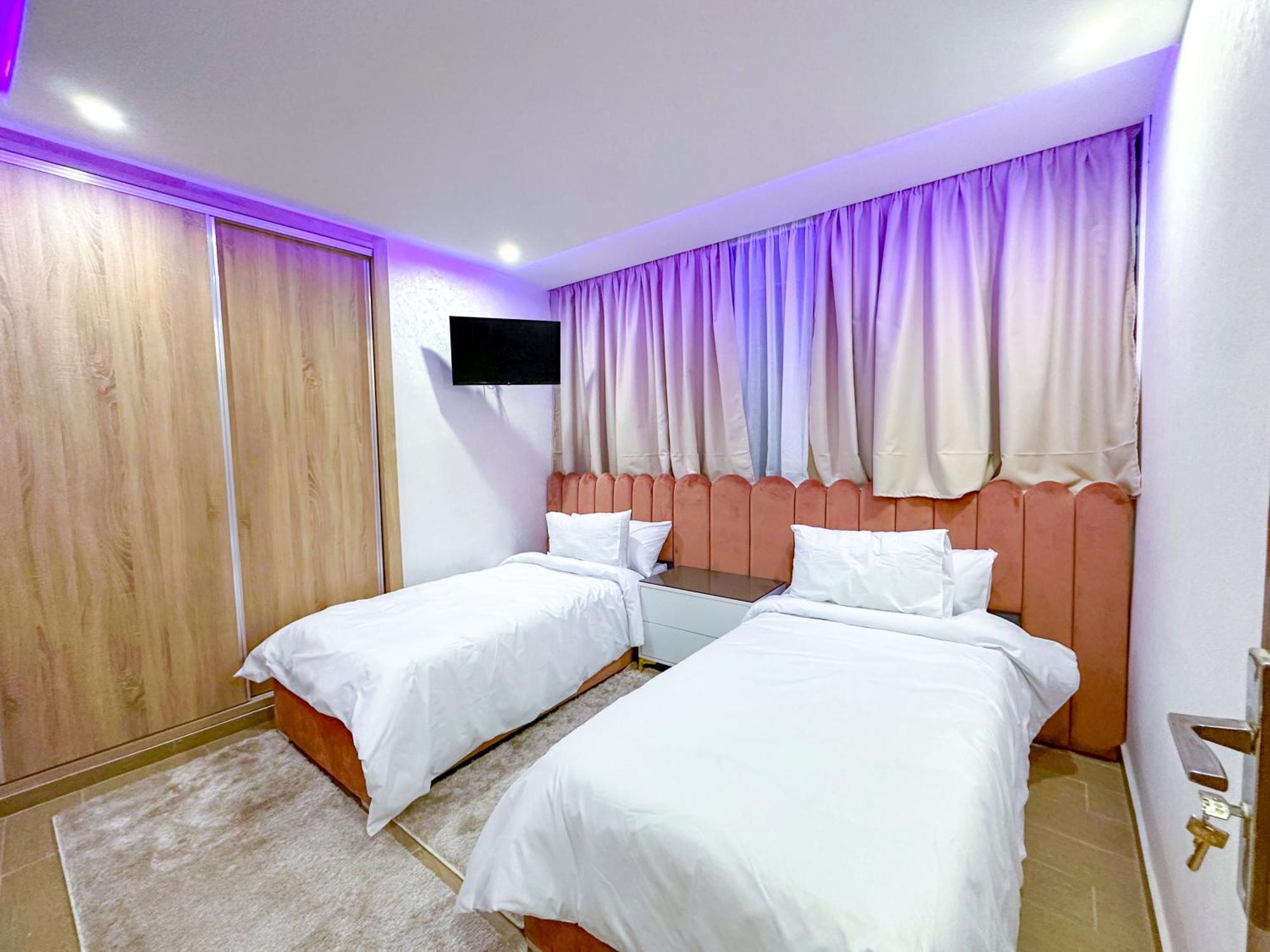 Veluxa - Luxury Holiday Homes - Centric Flat Tangeri Esterno foto