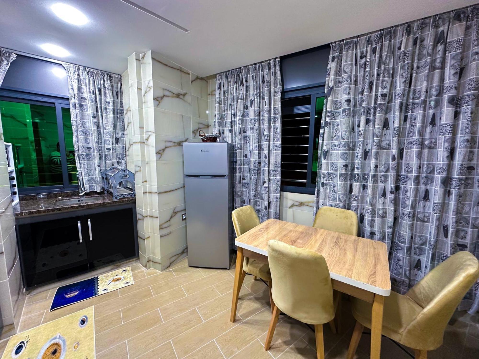 Veluxa - Luxury Holiday Homes - Centric Flat Tangeri Esterno foto